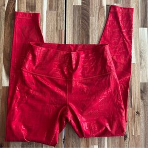 Size 10 Lululemon Wunder Unders